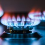 Propane Ranges for Cabins: What You Need to Know About Off-Grid Cooking